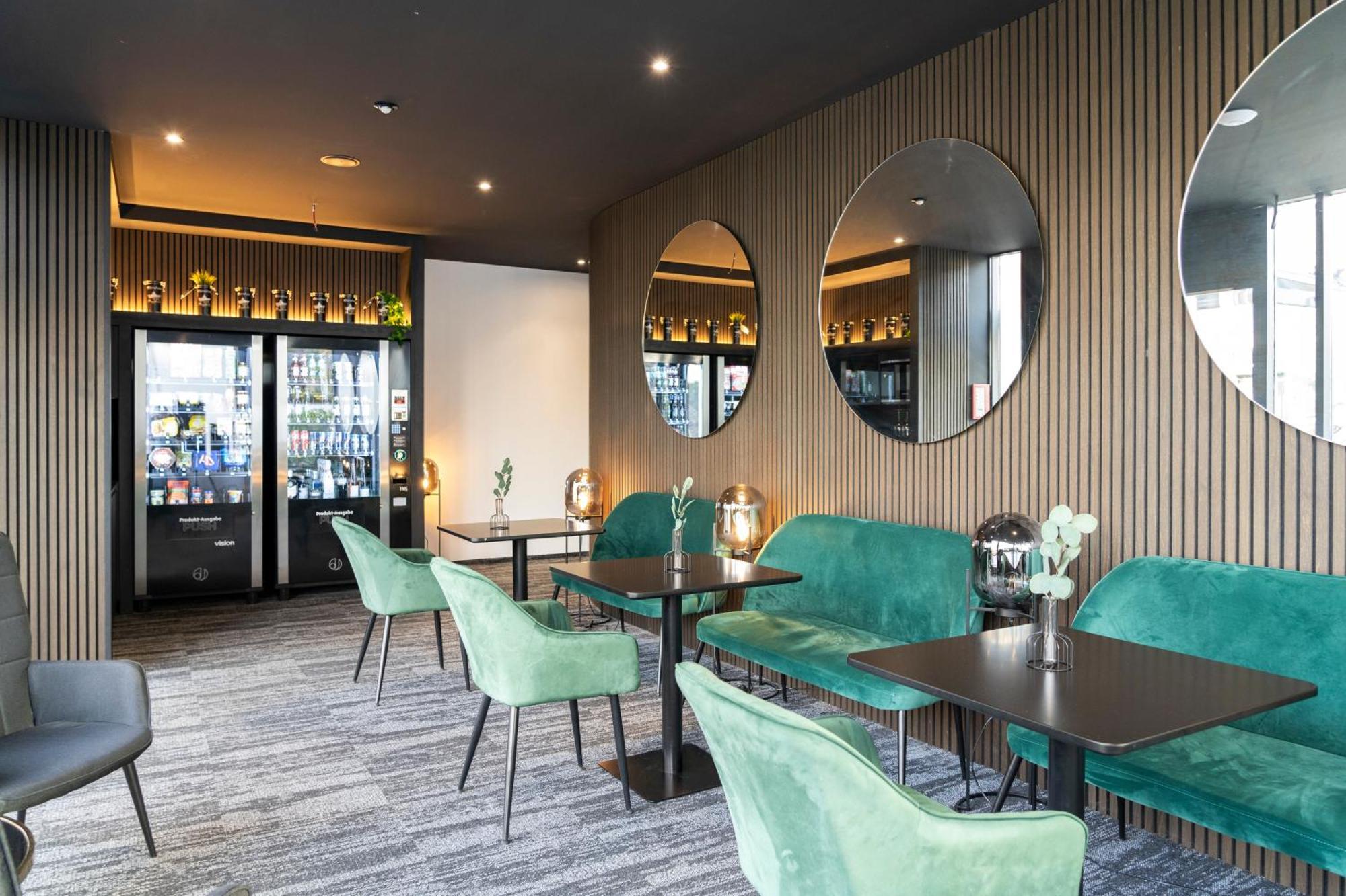 Business Hotel Maier Гётцис Экстерьер фото