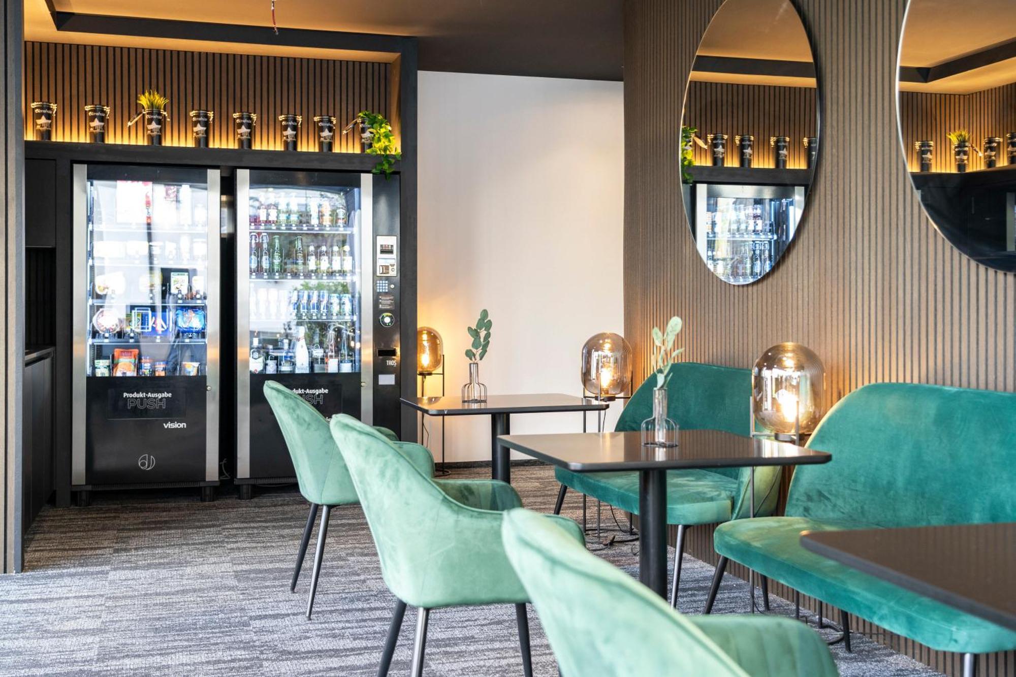 Business Hotel Maier Гётцис Экстерьер фото